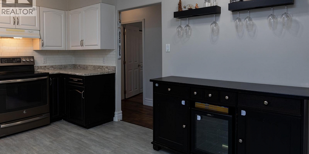 4813 POHLE AVENUE Terrace Photo 7 4813 POHLE AVENUE Terrace Photo 7